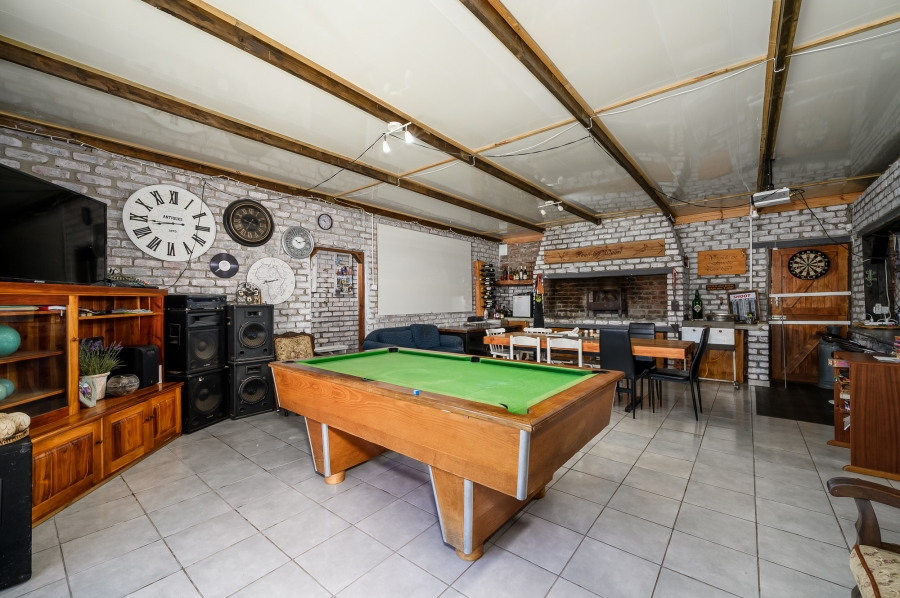 4 Bedroom Property for Sale in Cannonville Eastern Cape